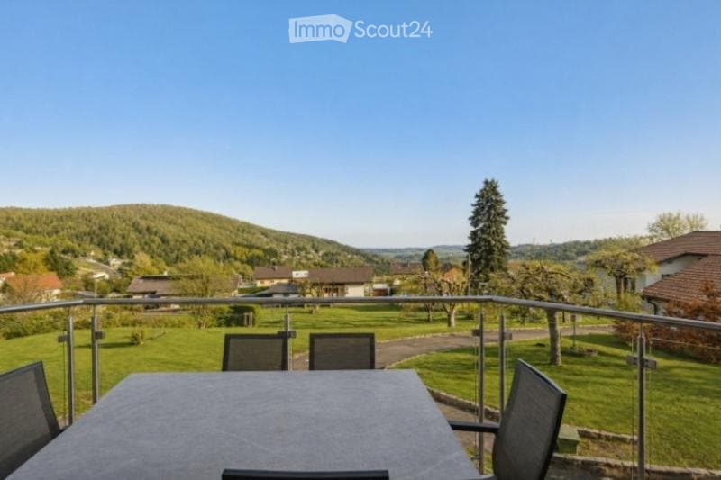 Magnificent lake view villa-chalet (2)