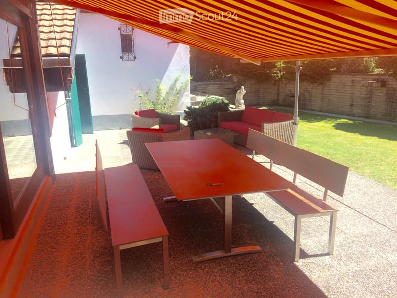 Accogliente casa familiare di 6 locali nel cuore di Fleurier (4)