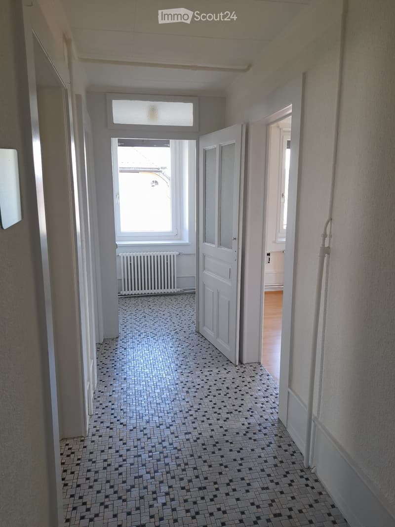 Die Brücken von Martel, Charmantes kleines 3.5-Zimmer-Dachgeschoss. (4)