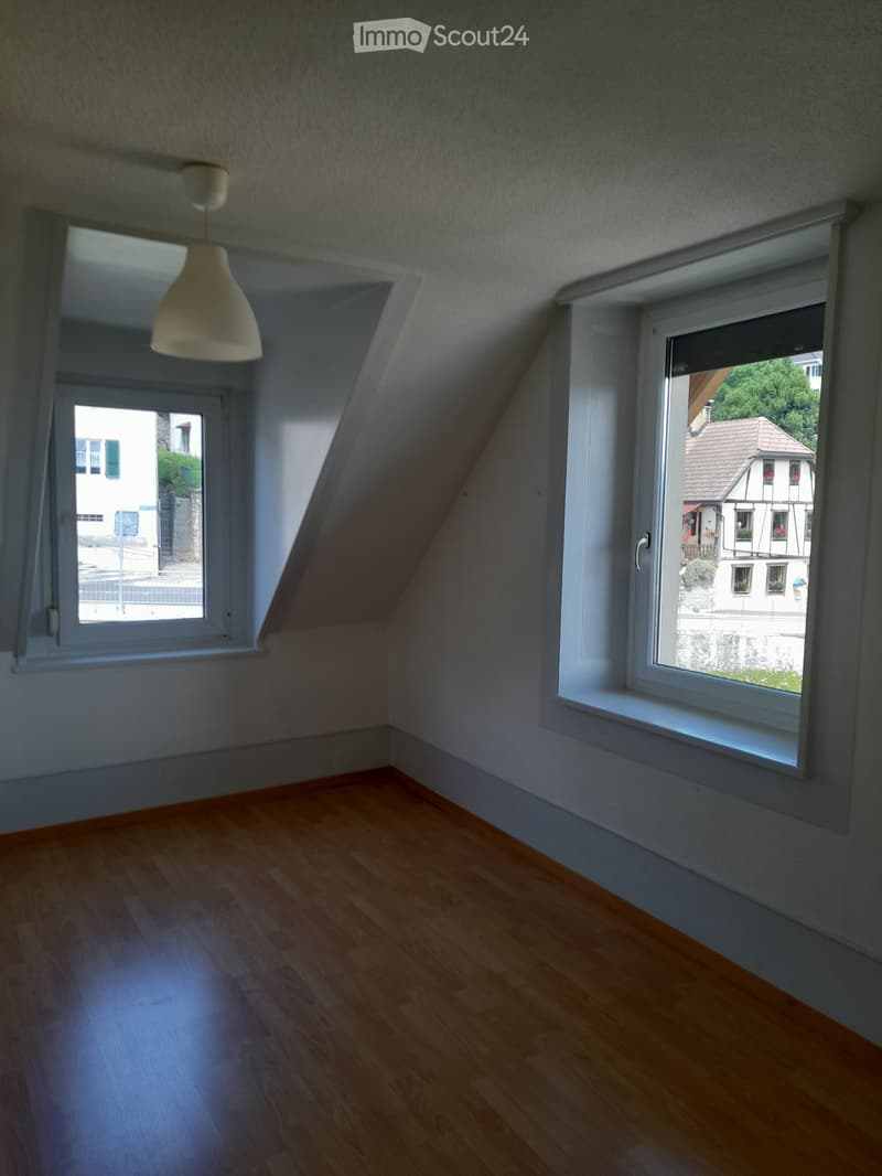 Die Brücken von Martel, Charmantes kleines 3.5-Zimmer-Dachgeschoss. (3)