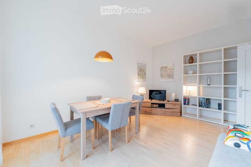 La Chaux-de-Fonds Superb 2-Zimmer-Wohnung mit Balkon und Parkplatz (1)