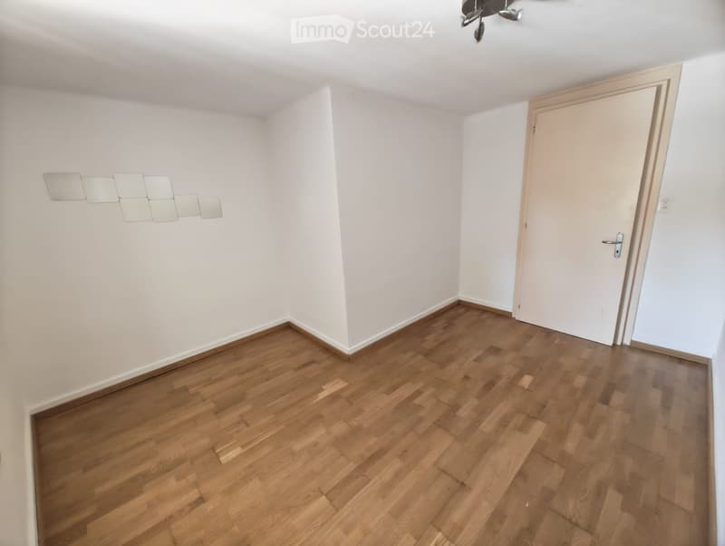Unabhängiges Zimmer zur Miete (4)