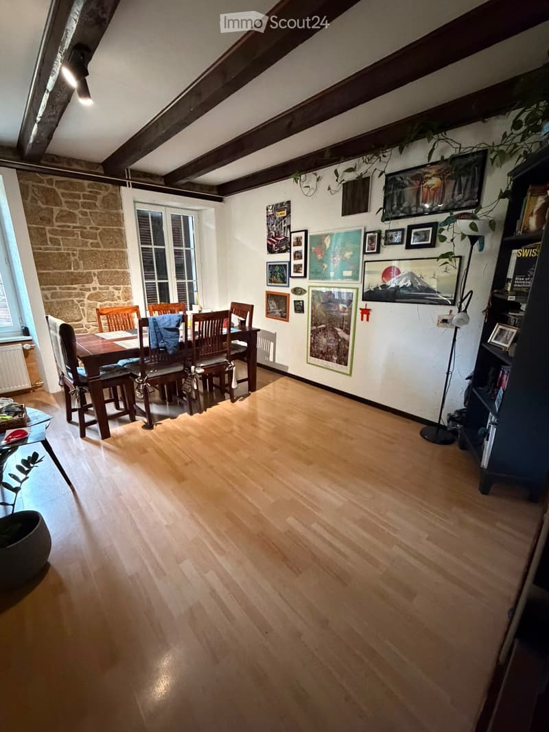 Duplex in der Natur mit großer Garage (3)