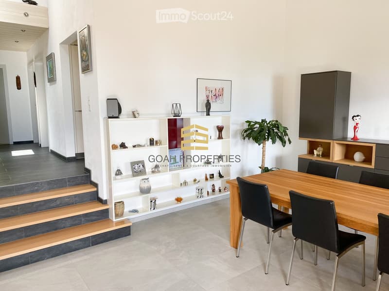 Prächtige 4,5-Zimmer-Wohnung mit 140 m² und atemberaubendem Blick (2)