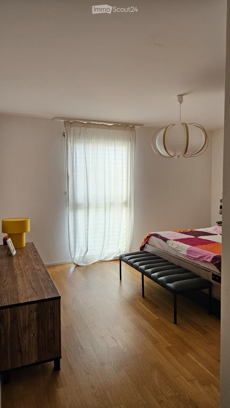 Wohnung mit 3.5 Zimmern in Sugiez (4)