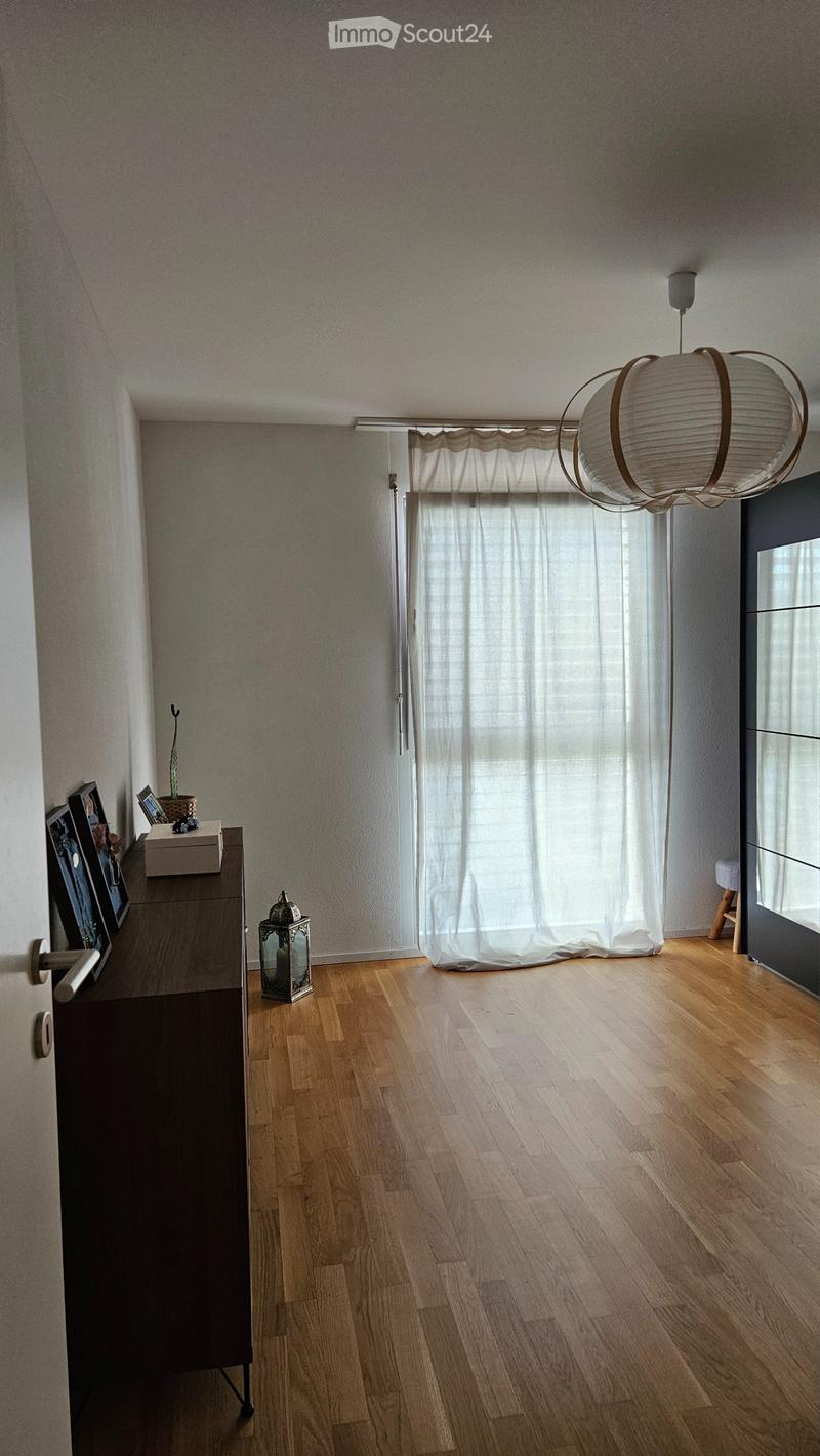 Wohnung mit 3.5 Zimmern in Sugiez (5)