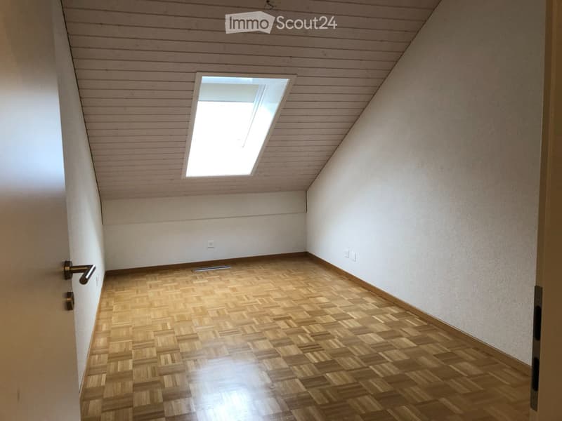 Übernahme des Mietvertrags - schönes 3.5-Zimmer-Apartment mit 82m2 und Balkon (3)