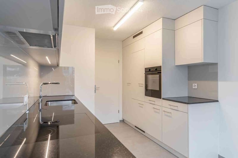 Charmant appartement 3 pièces avec balcon à Sargans (2)