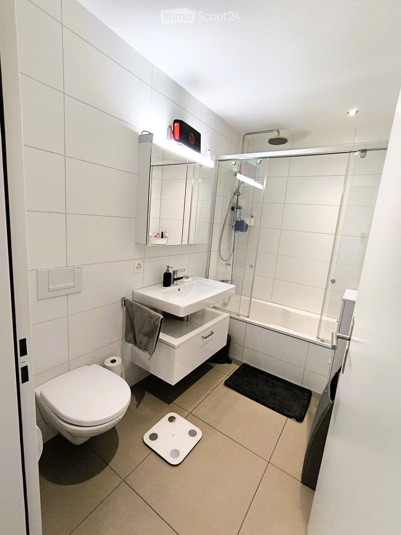 Modern, quietly located 2.5 room apartment in owner-occupier standard (4)