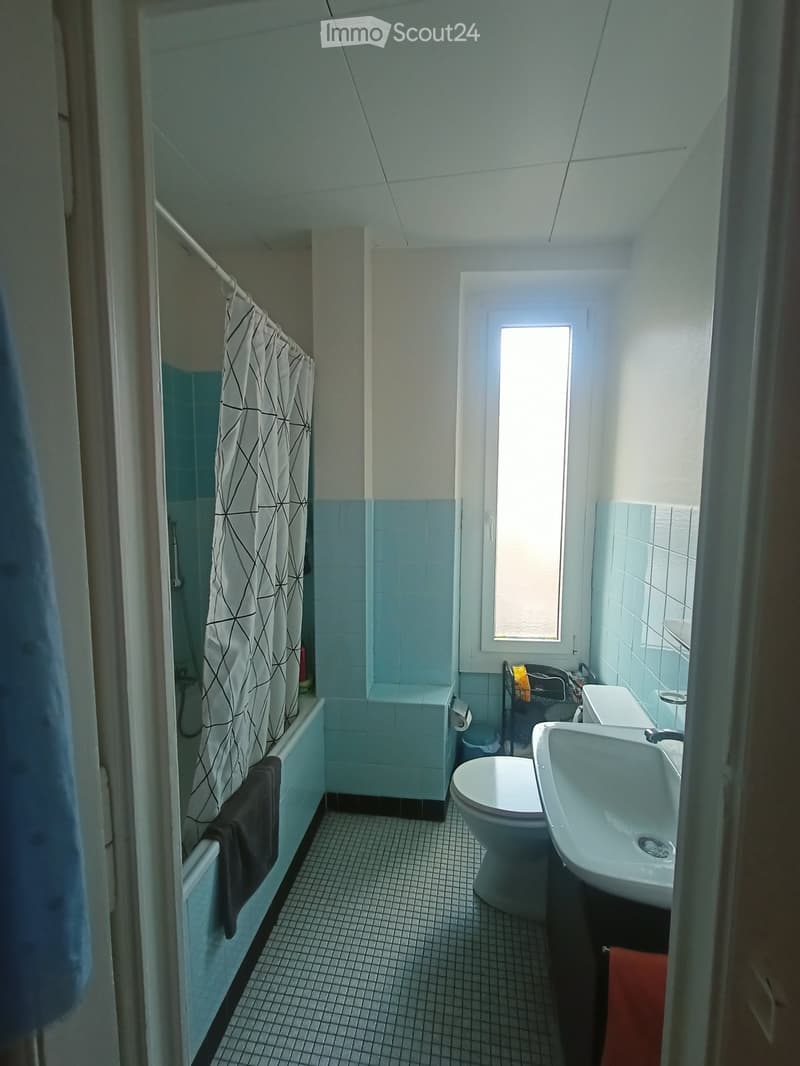 3 Zimmer im Zentrum von Lausanne (2)