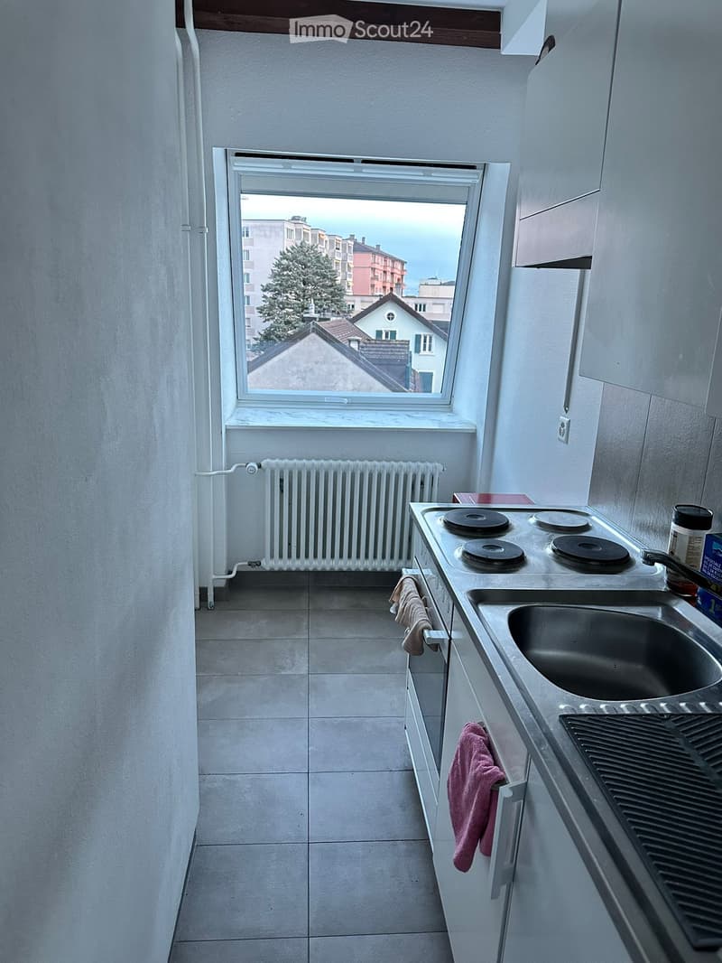 Sublet (3)
