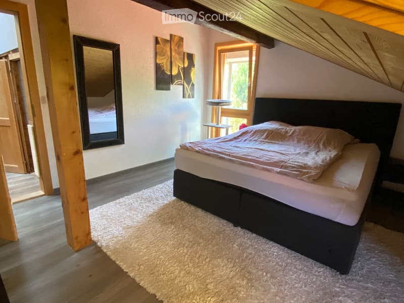 Zu vermieten renoviertes Bauernhaus mit 8.5 Zimmern in Marsens (FR) (4)