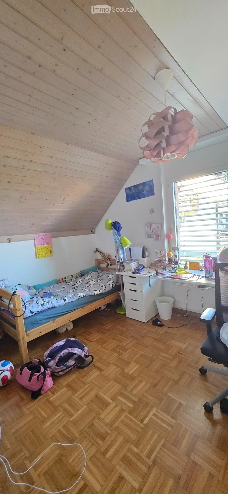 Apartment with 4.5 rooms and view of the Alps and the lake (4)
