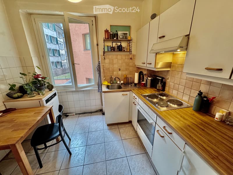 2 Zimmer zur Untervermietung im Zentrum von Lausanne im August (3)