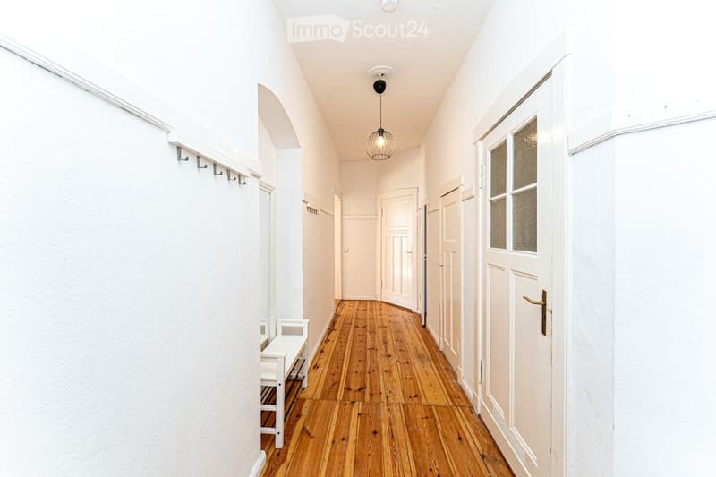 Schönes möbliertes Apartment mit 2,5 Zimmern, Freiburg (3)