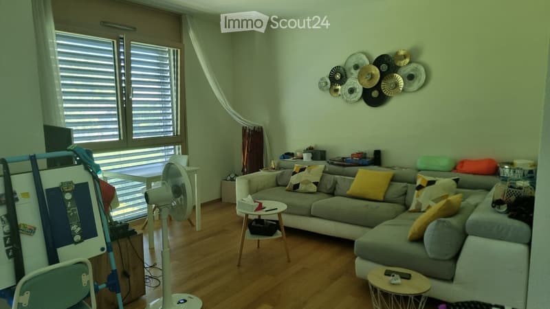 Room for rent (5)