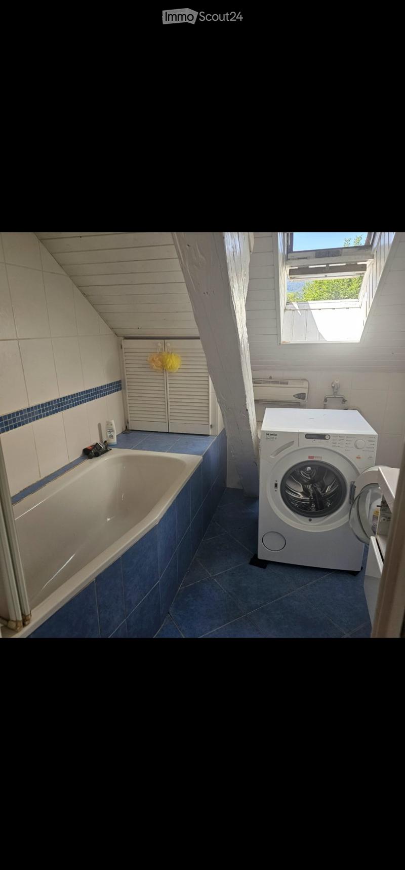 Furnished room in shared accommodation (3)