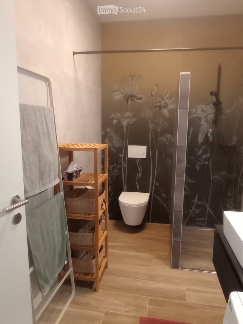 Studio meublé, 49 m2 au sol, charges comprises (7)