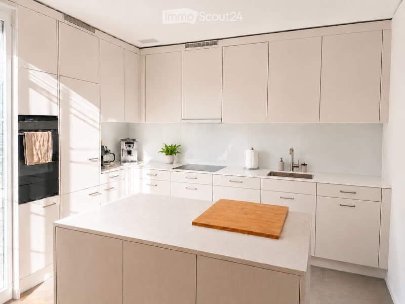 Helle und moderne 3.5-Zimmer Verfügbar 1. Oktober 2026 (4)