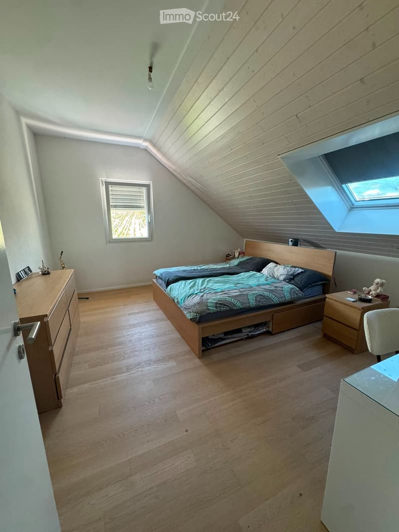 Beautiful modern 2.5-room duplex apartment in St-Prex (4)