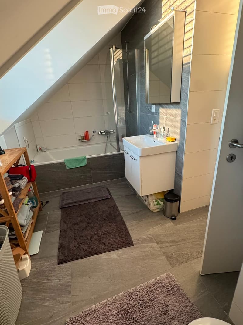 Beautiful modern 2.5-room duplex apartment in St-Prex (5)