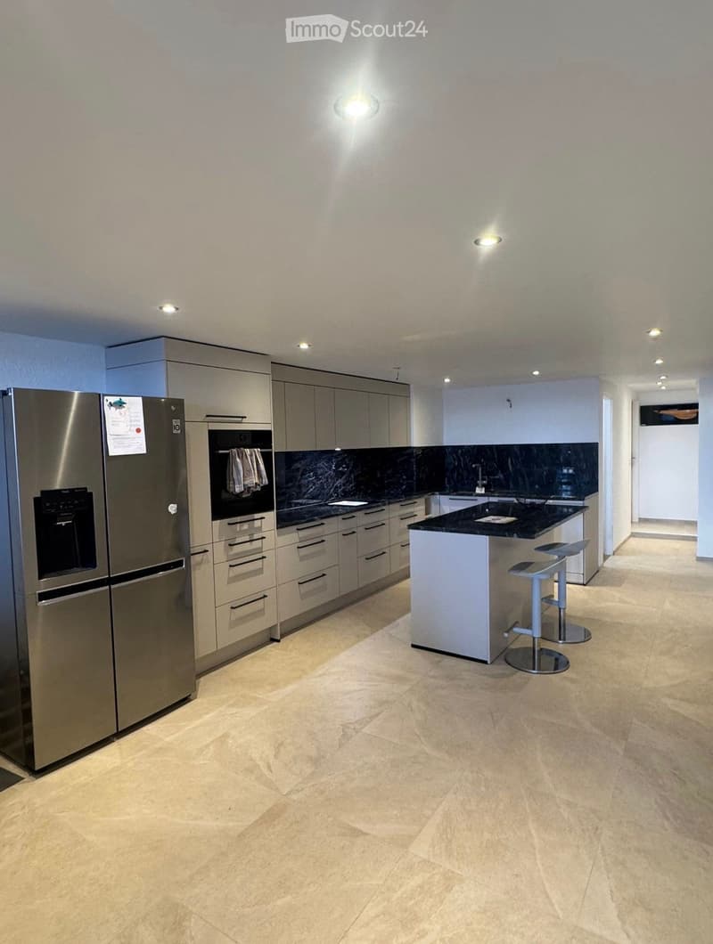 Appartement halb möbliert in Orbe (3)