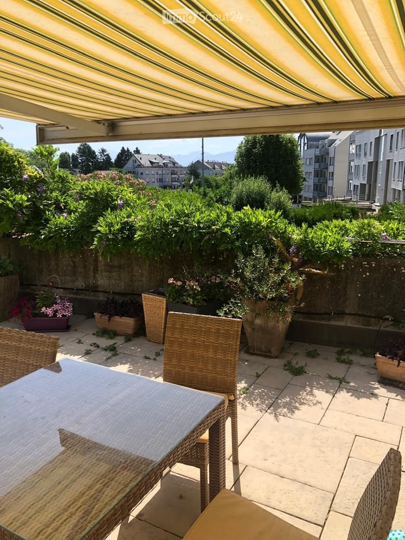 Gelegenheit zur Immobilienvermarktung GLAND (VD) (2)