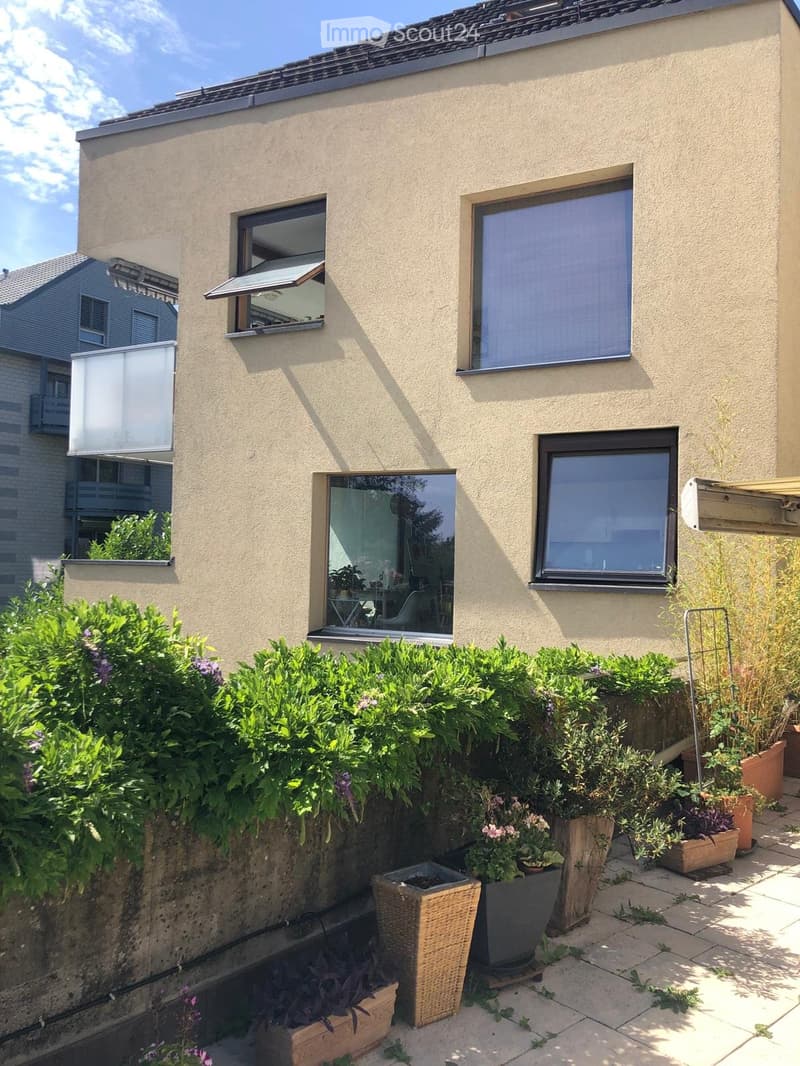 Gelegenheit zur Immobilienvermarktung GLAND (VD) (1)