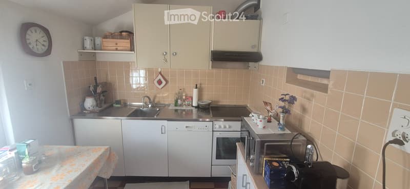Zu vermieten in Sierre, 3-Zimmer-Wohnung, Balkon, freie Sicht (3)