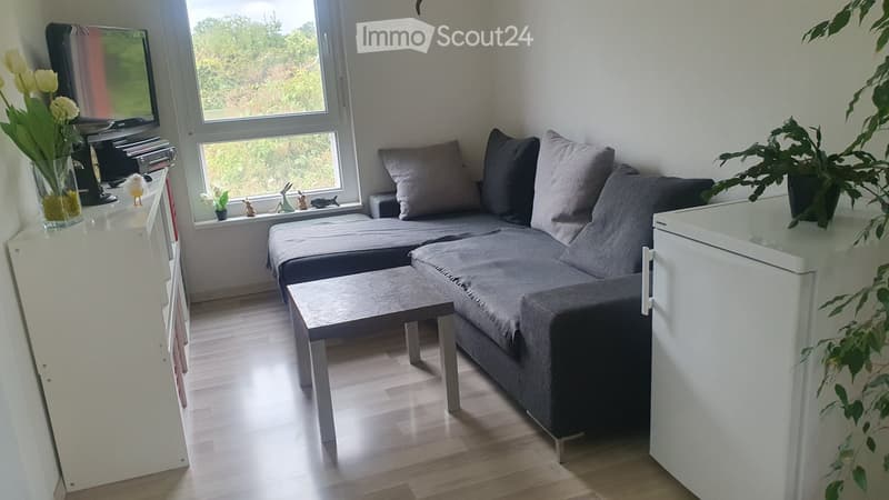 1350 Orbe, Furnished room in the household 700.-/month (1)