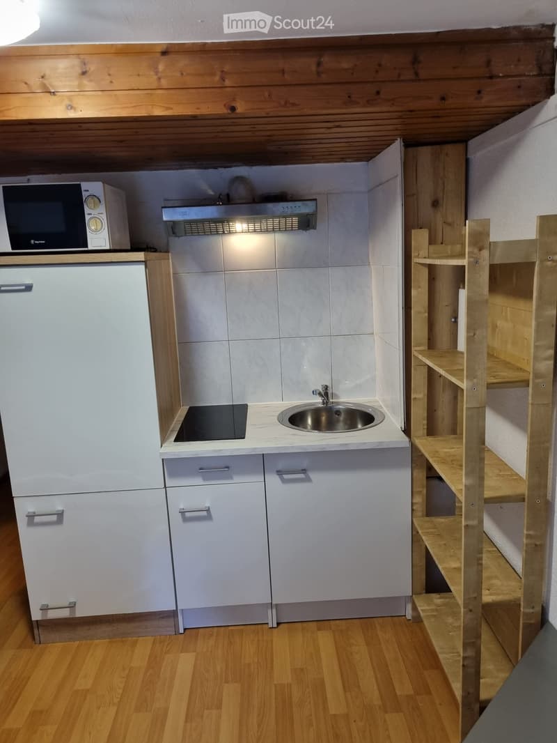 Monolocale in affitto (2)