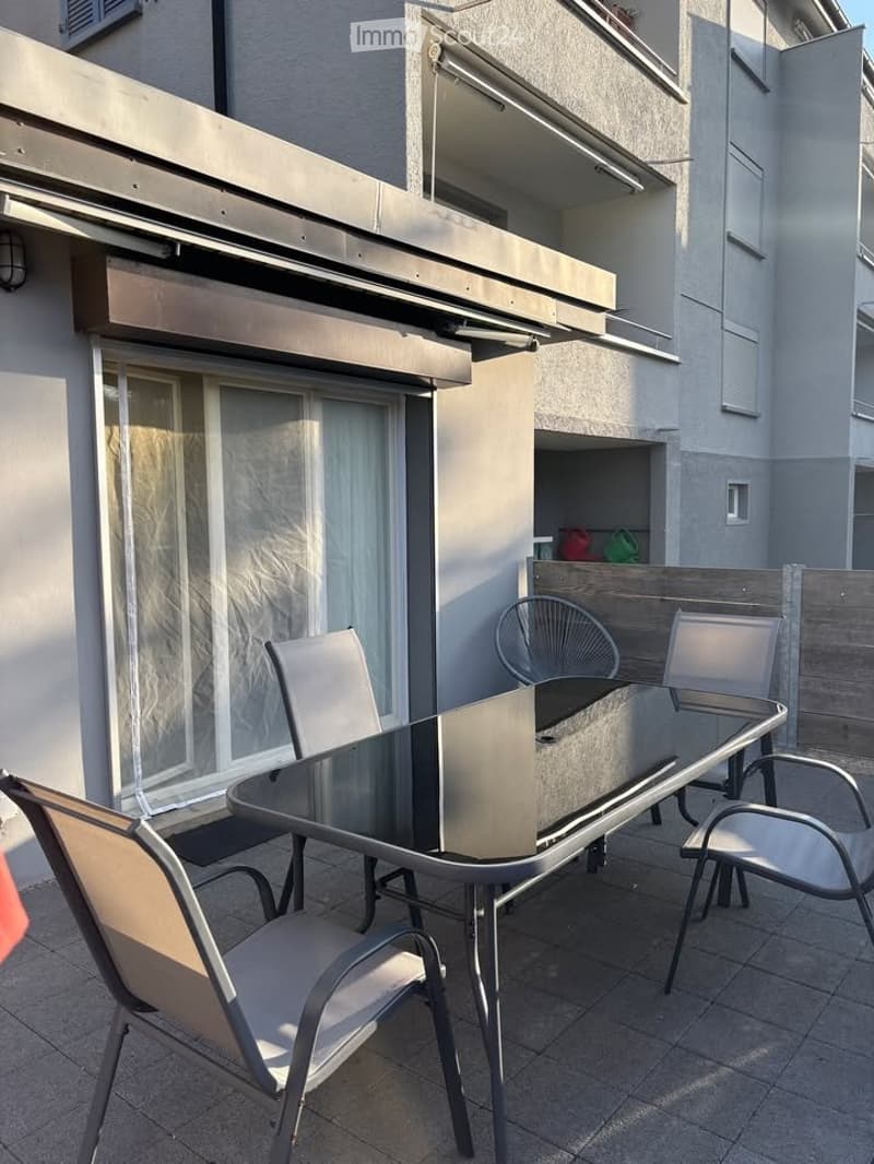 Spacieux 2 pièces avec terrasse à La Coudre, Neuchâtel (5)
