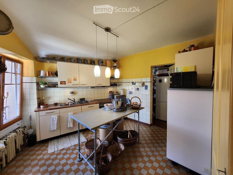Beautiful 5.5-room apartment + veranda in Ballaigues (4)