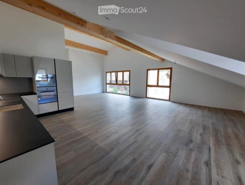 Schönes 3,5-Zimmer-Apartment mit viel Platz (5)