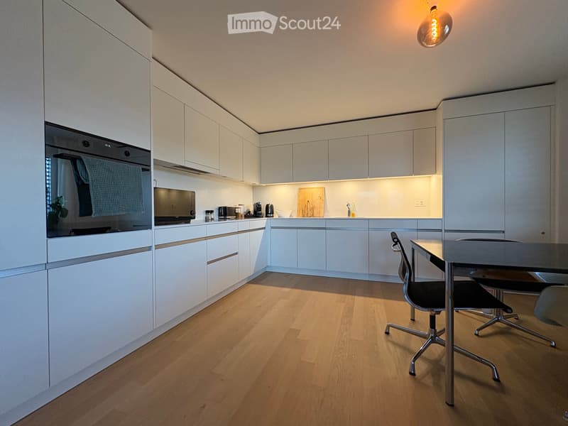 Rent room with private bathroom in luxury building (4)
