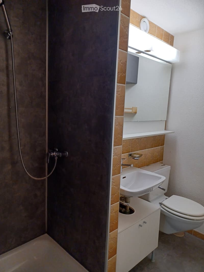 A LOUER CHAMBRE a Villars-sur-Ollon (1)
