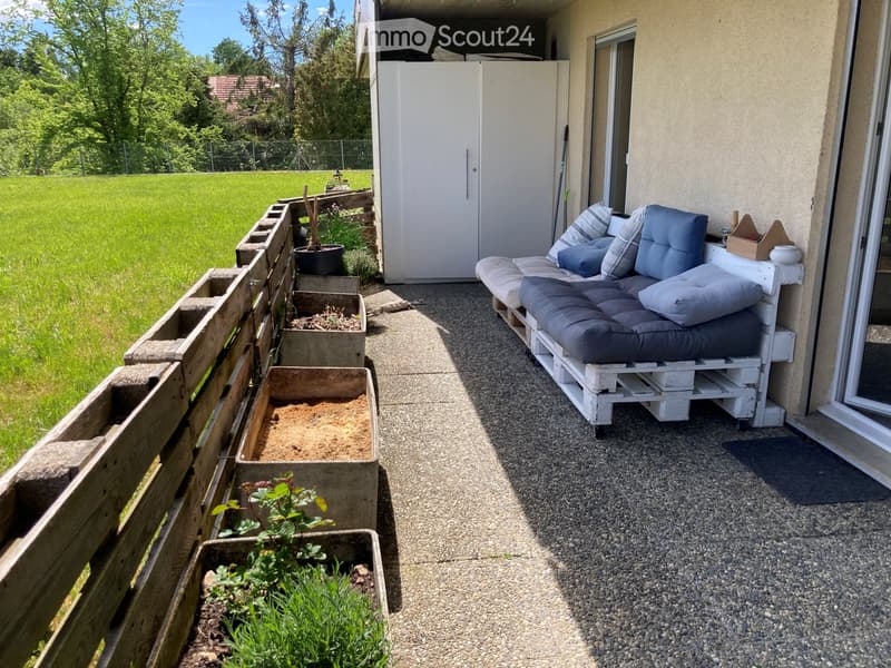 Appartement avec terrasse dans un cadre calme et verdoyant (1)