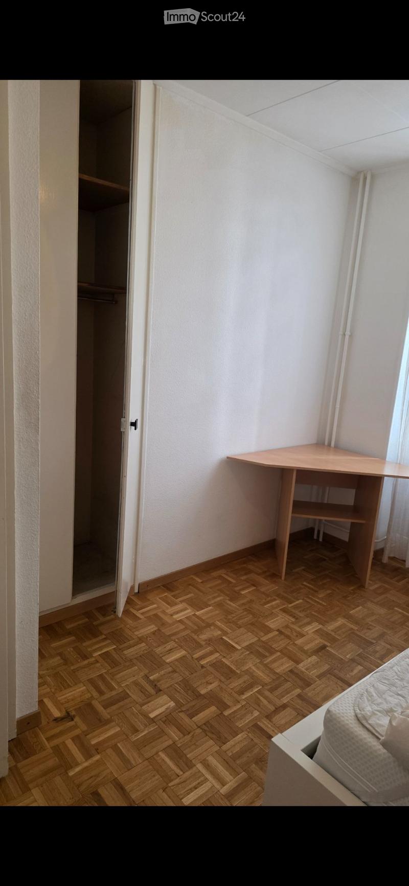 Chambre meublé (2)