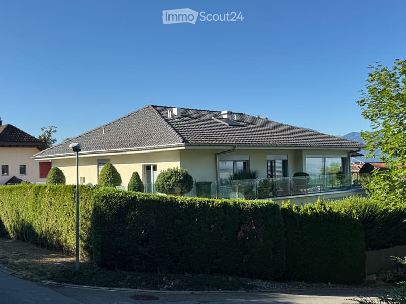 5 1/2 Duplex Attic with 6 Garage Spaces 265 m2 (5)