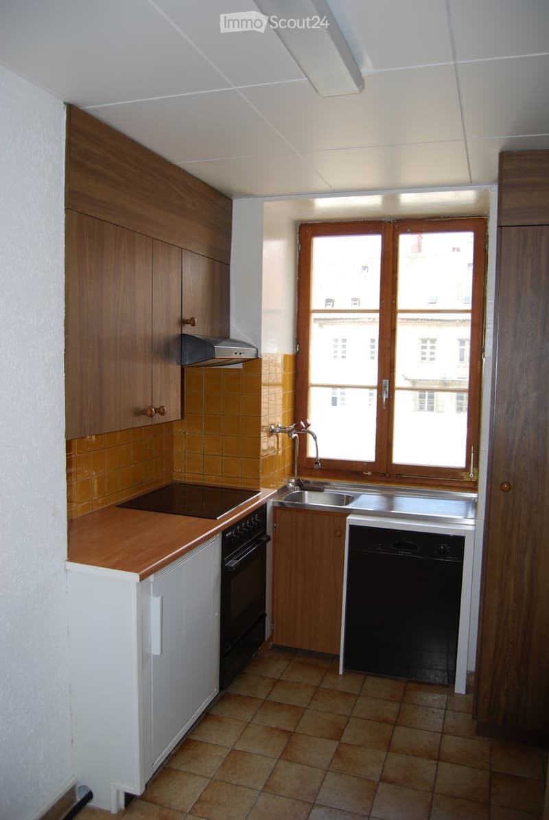 Spacious 3.5-room apartment close to everything (2)