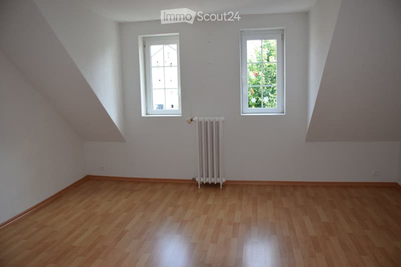Appartamento di 4 locali (100 m2) a Echallens (2)
