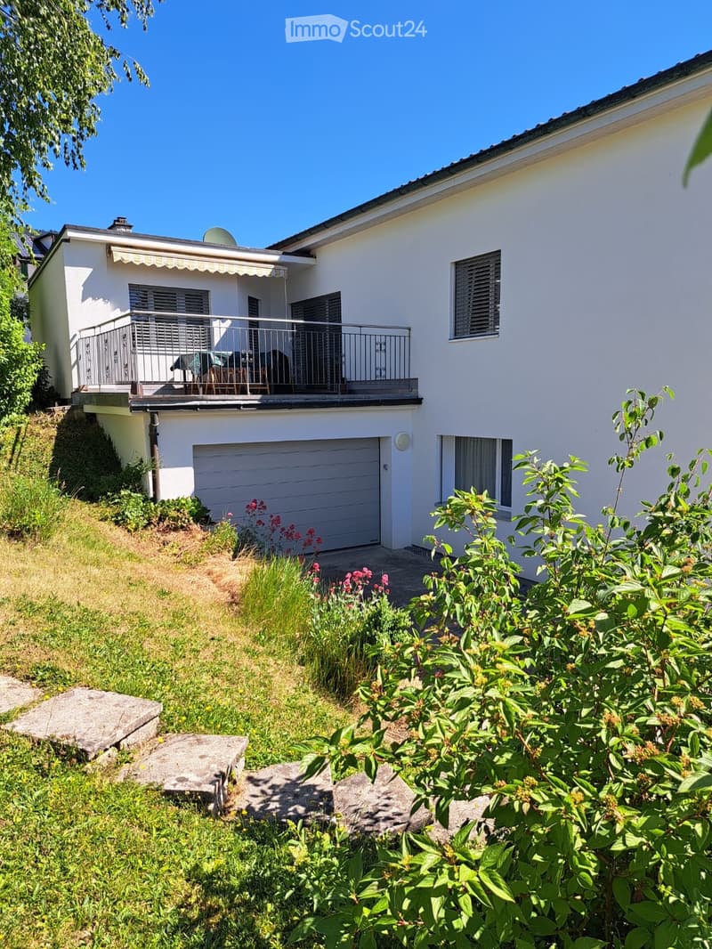 For rent Apartment in a single villa (3)