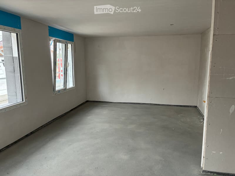 Neue 2.5-Zimmer-Wohnung in Massonnens (2)