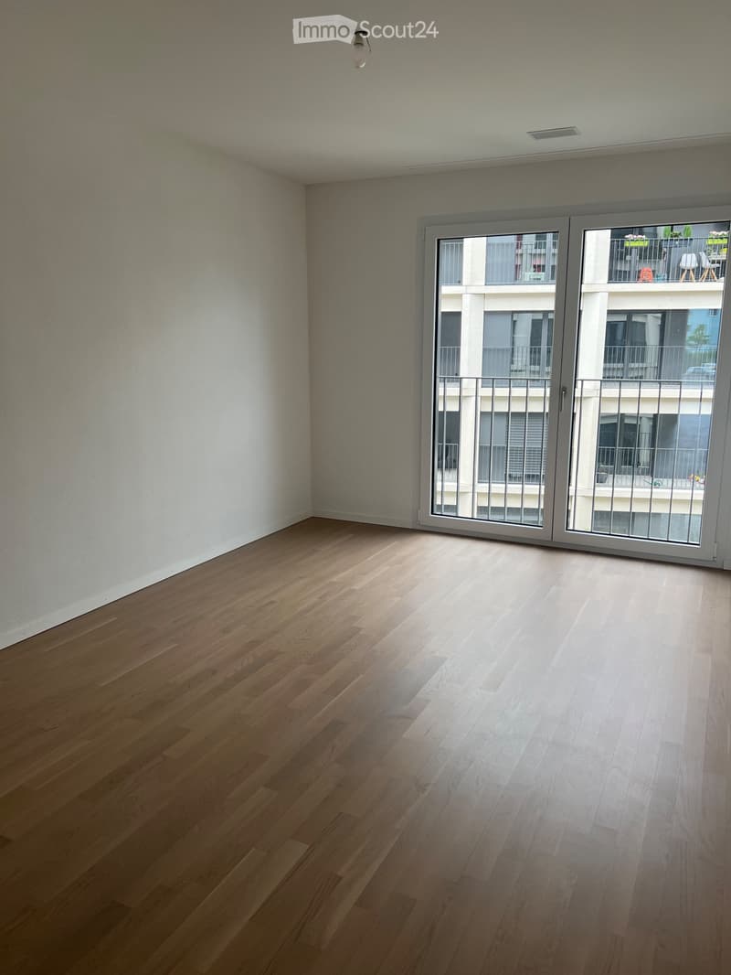 Magnifique appartement neuf 4.5 pces Bulle (3)