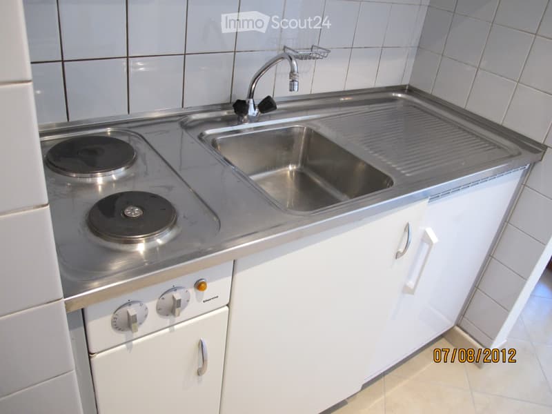 Seltenes Studio-Neubau mit möbliertem, hellem und ruhigem Garten (2)