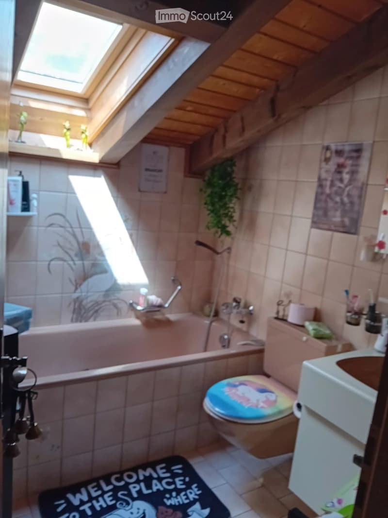Appartement Duplex 5.5 Pièces à Susten à Louer (5)