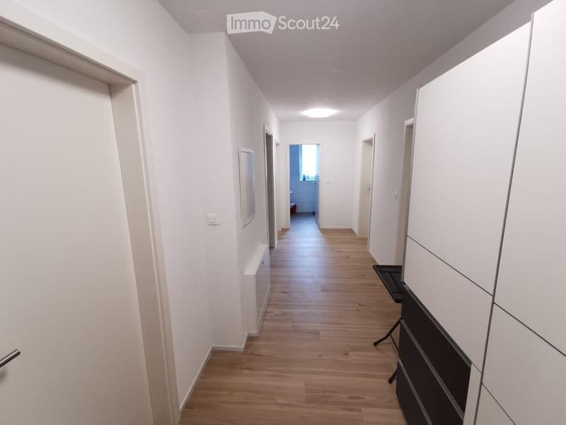 Room in shared accommodation (3)
