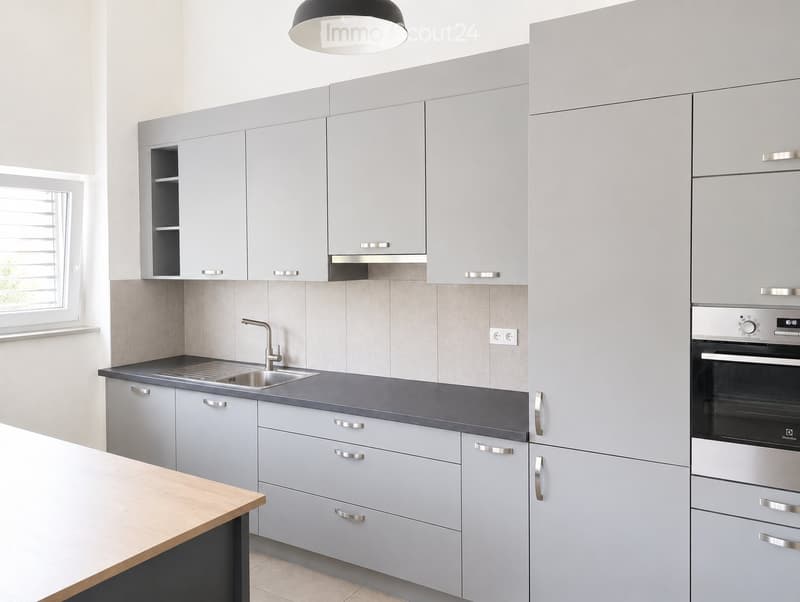 Attisches 3.5-Zimmer-Apartment in Cugy (4)