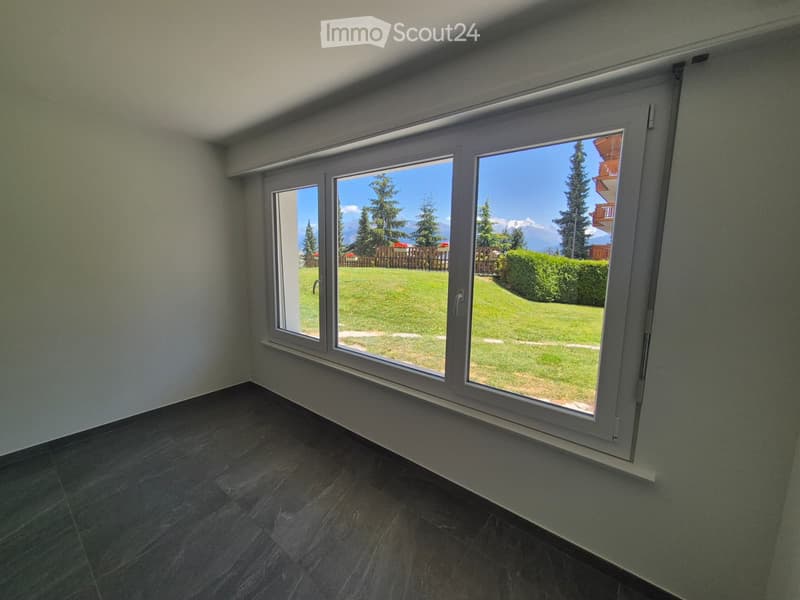 Moderne 3.5-Zimmer-Wohnung zur Miete in Crans-Montana (2)