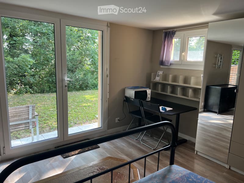 Zimmer mit separatem Eingang in Trélex (3)